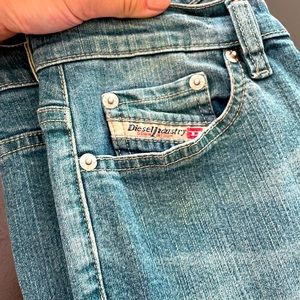 DIESEL flared jeans!